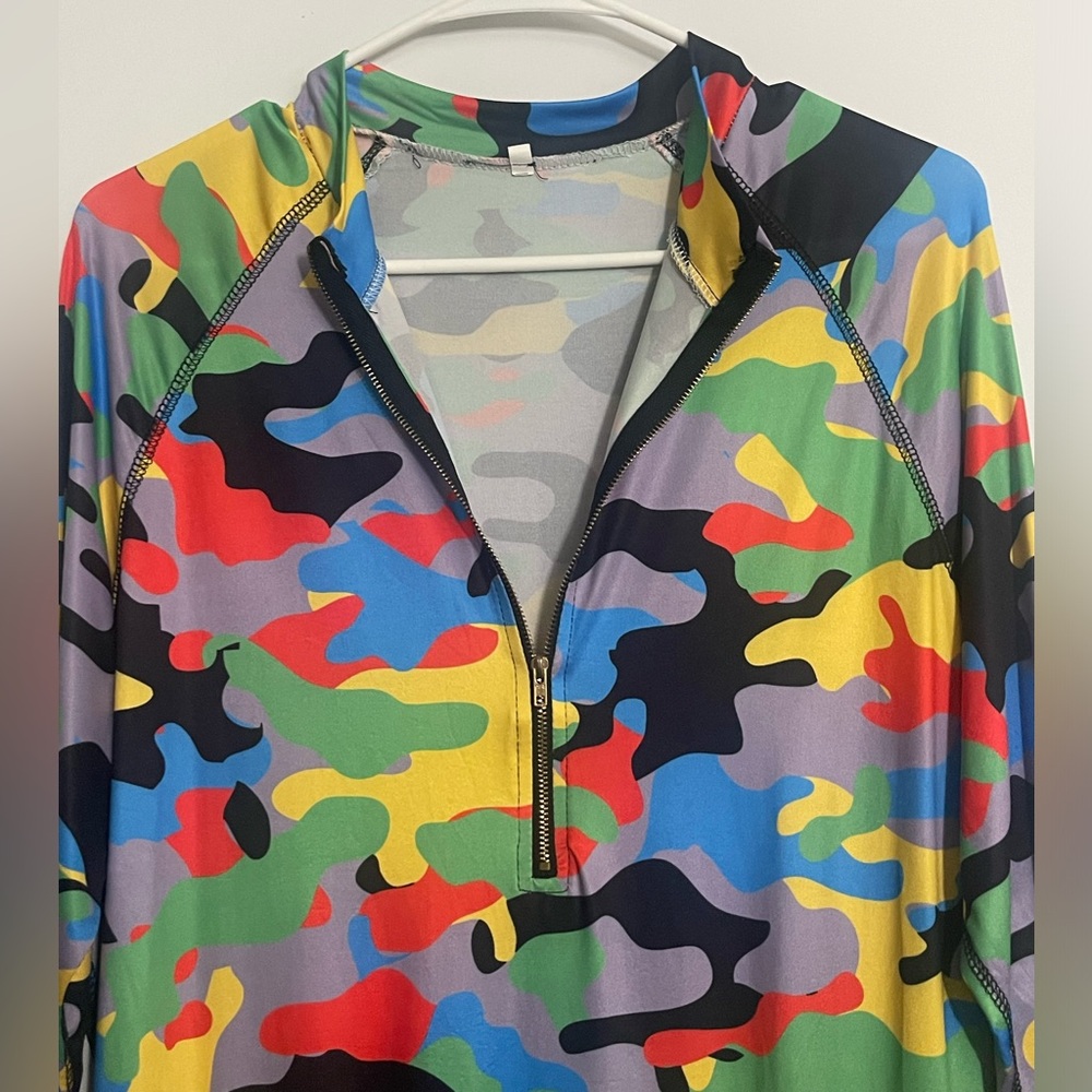 EUC - Bold Colorful Stretch Jumpsuit - XL - Picture 2 of 5